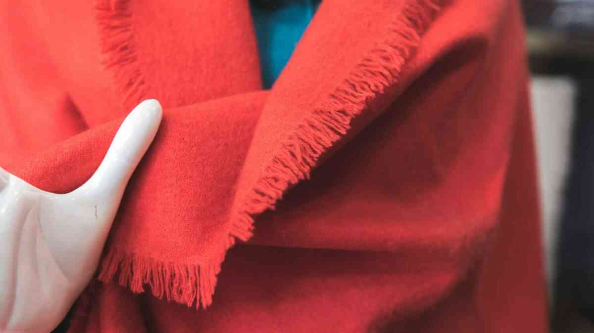 A red cashmere travel wrap.
